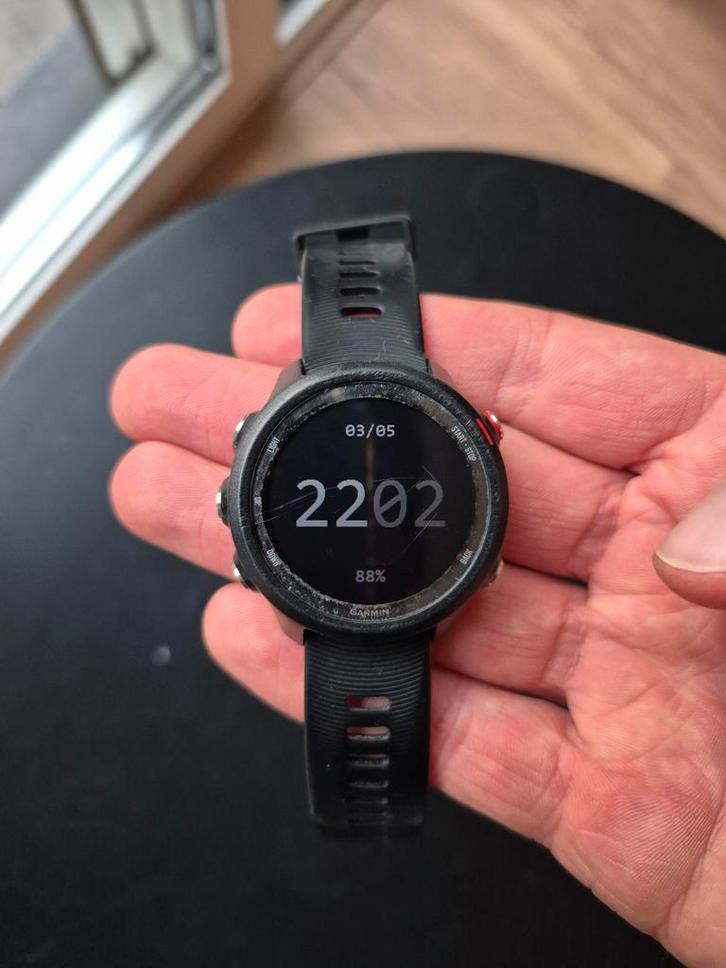 Garmin Forerunner 245 Music - GPS Hardloophorloge, Sieraden, Tassen en Uiterlijk, Sporthorloges, Gebruikt, Zwart, Afstand, Calorieverbanding