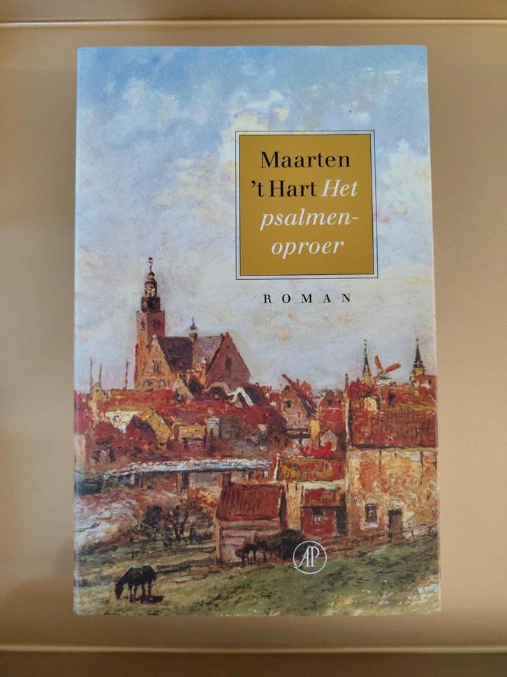 Maarten 't Hart - Het psalmenoproer, Boeken, Romans, Gelezen, Nederland, Ophalen of Verzenden