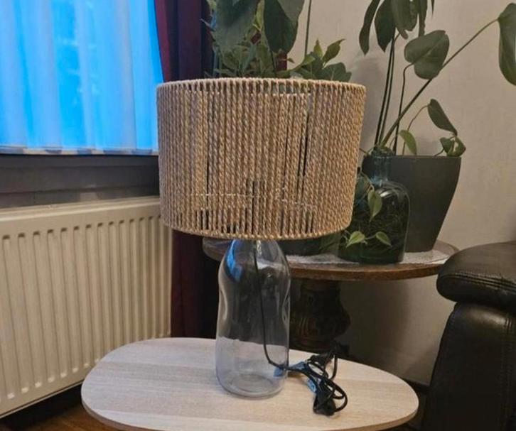 Tafellamp Met Glazen Voet ( 2 stuks), Huis en Inrichting, Lampen | Tafellampen, Zo goed als nieuw, Minder dan 50 cm, Glas, Ophalen