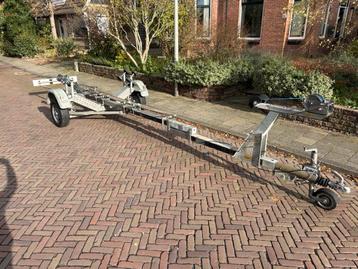Riba boot trailer aanhanger kar rib rubberboot boot 6,70 M. beschikbaar voor biedingen