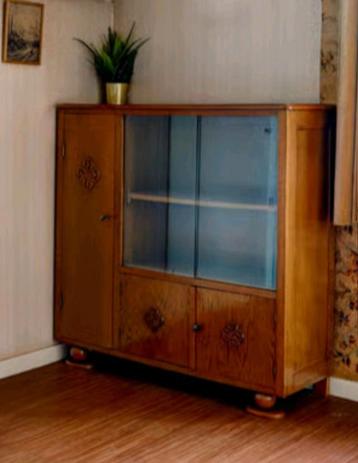 Vintage Boekenkast/Vitrine kast/dressoir  beschikbaar voor biedingen