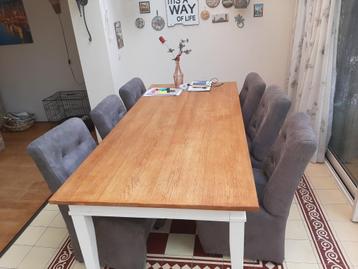 houten eetkamer tafel lengte 210 cm beschikbaar voor biedingen