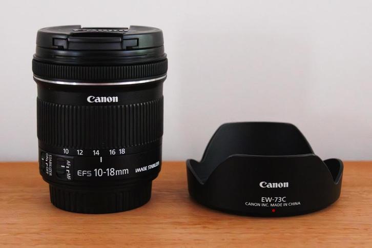 Canon EF-S 10-18mm F4.5-5.6 IS STM lens, Audio, Tv en Foto, Fotografie | Lenzen en Objectieven, Zo goed als nieuw, Groothoeklens
