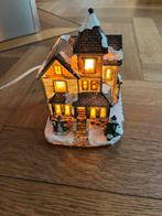 Kersthuisje met verlichting, Diversen, Ophalen of Verzenden, Zo goed als nieuw