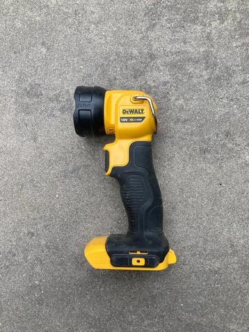Dewalt DeWALT LED Accu Werklamp 18V XR DCL040 beschikbaar voor biedingen