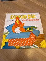 Dikkie Dik viert Sinterklaas - Leuk kinderboek, Boeken, Ophalen of Verzenden, Zo goed als nieuw, Sprookjes