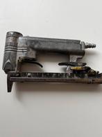 Senco niettacker, Ophalen