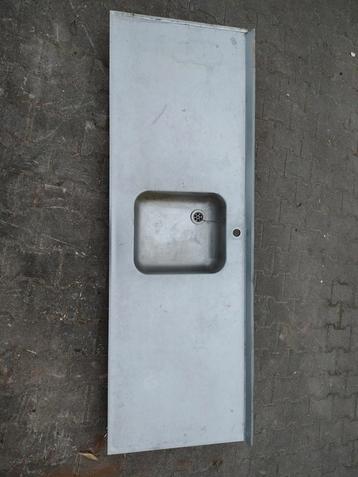 RVS aanrechtblad leermotief 600 x 1815 mm, voor buitenkeuken beschikbaar voor biedingen