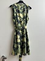 RELISH jurkje camouflageprint mt M, Maat 38/40 (M), Italie, -, Verzenden