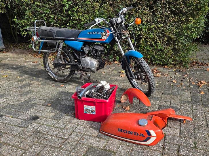 honda CB50 4takt CB 50, CB50j, Fietsen en Brommers, Brommers | Oldtimers, Overige merken, Maximaal 45 km/u, Ophalen of Verzenden