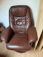 2 Leren Fauteuils + Voetenbankje, Ophalen