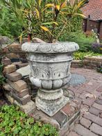 Betonnen Tuinornamenten - Klassieke Stijl (2 stuks), Ophalen, Gebruikt, Beton, Overige typen
