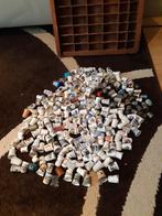 Letterbak en vingerhoedjes, Ophalen, Gebruikt, Reliëf, Nederland