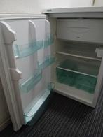 Koelkast tafelmodel 84x60x54 cm z.g.a.n.werkend te zien, Witgoed en Apparatuur, Koelkasten en IJskasten, 100 tot 150 liter, Zo goed als nieuw