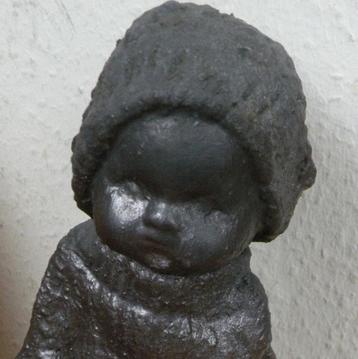 Beeldje.  beschikbaar voor biedingen