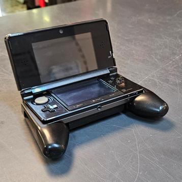 NINTENDO 3DS - GRIJS - Nette conditie beschikbaar voor biedingen