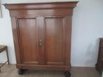 Antieke eikenhouten pastoorskast / linnenkast met bolpoten, Antiek en Kunst, Antiek | Meubels | Kasten, Ophalen