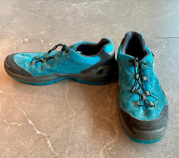 Lowa Wandelschoenen - mt 39, Kleding | Dames, Schoenen, Zo goed als nieuw, Wandelschoenen, Blauw, Ophalen of Verzenden