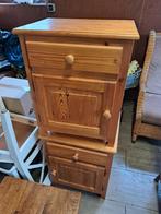 2 hele mooie grenen nachtkastjes te koop. 2, Ophalen, Gebruikt
