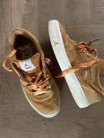 NIKE JORDAN SNEAKERS, MAAT 39, Ophalen of Verzenden, Zo goed als nieuw, Sneakers of Gympen
