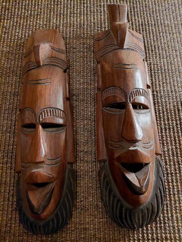 Afrikaanse Houten Maskers - Set van 2 beschikbaar voor biedingen