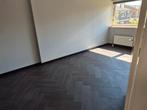 PVC Vloeren | Egaliseren | Plinten, Garantie, Tapijt of Kunststof