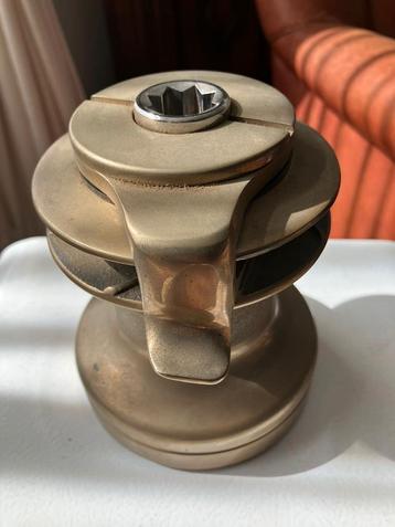 Bronzen winch Meissner STB15, 2 stuks, prijs p.st beschikbaar voor biedingen