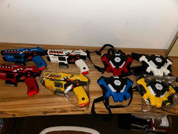 Lasergun Set - 4 Pistolen beschikbaar voor biedingen