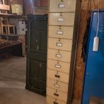 Mooie oude kleppenkast, Ophalen