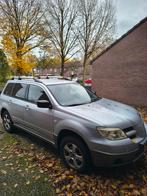 Mitsubishi Outlander 2.0 MPI 2WD 2005 Grijs, Auto's, Mitsubishi, Voorwielaandrijving, 4 cilinders, Handgeschakeld, 570 kg