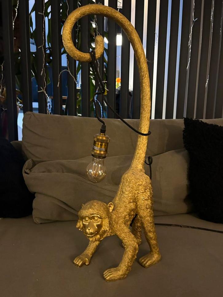 Gouden Aap Tafellamp - Uniek Design, Huis en Inrichting, Lampen | Tafellampen, Zo goed als nieuw, 50 tot 75 cm, Metaal, Ophalen of Verzenden