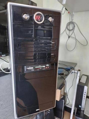 asus i7 computer beschikbaar voor biedingen