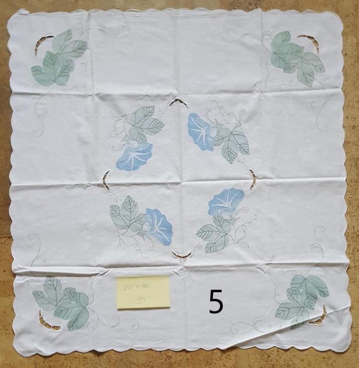 Tafellakens / servetten 8 stuks, Antiek en Kunst, Antiek | Keukenbenodigdheden, Ophalen of Verzenden