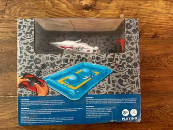 Poolrace beschikbaar voor biedingen