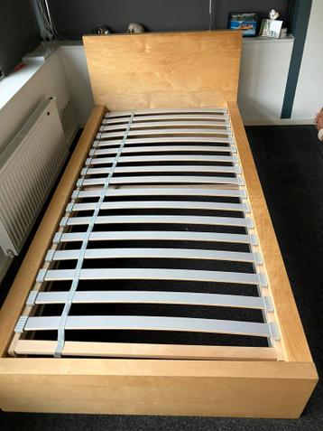 Ikea Malm 1 persoonsbed 90x200 cm - afbeelding 1