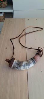 Bewerkt Buskruit Hoorn met Dieren Gravures, Ophalen of Verzenden