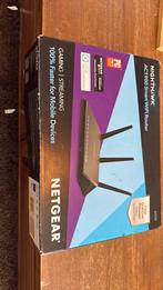 NETGEAR Nighthawk R7000 AC1900 Dual-Band Smart WiFi Router, Computers en Software, Netwerk switches, Ophalen, Zo goed als nieuw