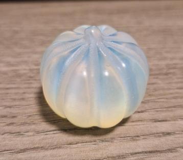 opaal glas pompoen beschikbaar voor biedingen