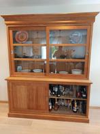 Mooie vitrine kast van massief Teakhout in nieuwstaat, Huis en Inrichting, Kasten | Vitrinekasten, Ophalen, Met deur(en), Glas