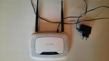 TP-Link TL-WR841N wireless router  beschikbaar voor biedingen