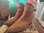 Suede enkellaarsjes 37, Kleding | Dames, Schoenen, Beige, Lage of Enkellaarzen, Ophalen of Verzenden, Zo goed als nieuw