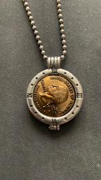 Lange ketting met munt in houder hanger, Sieraden, Tassen en Uiterlijk, Kettingen, Gebruikt, Ophalen of Verzenden, Goud, Overige materialen