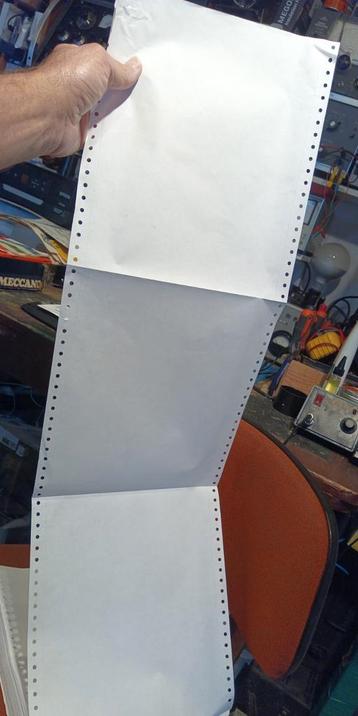LC STAR 10 / 20 Printer Papier - Jaren 90 Matrix Printer beschikbaar voor biedingen