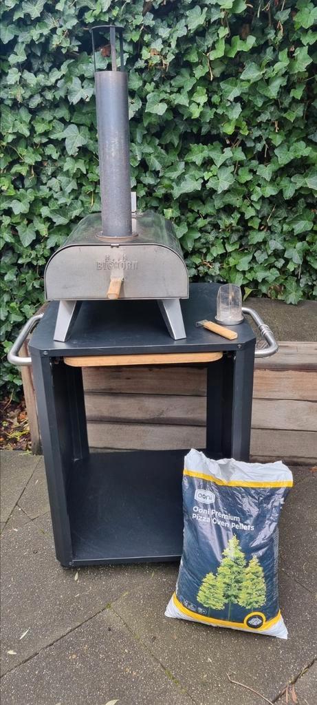 Bighorn pizzaoven en Cozze pizzatafel, Tuin en Terras, Pizzaovens, Gebruikt, Ophalen