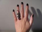 Zilver Kleurige Panter Ring / Accessoire ~ Sieraad, Overige materialen, Ophalen of Verzenden, Zo goed als nieuw, Dame