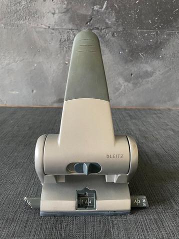 Leitz Heavy Duty Perforator type 5180 - gegoten aluminium beschikbaar voor biedingen