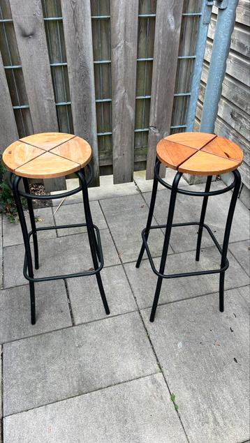 2 bar krukken 75 euro, beschikbaar voor biedingen