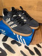 Adidas spezial, Kleding | Dames, Schoenen, Ophalen of Verzenden, Zo goed als nieuw, Zwart, Sneakers of Gympen