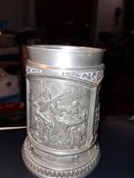 Antieke Tinnen Beker met Reliëf, Antiek en Kunst, Antiek | Tin, Ophalen of Verzenden