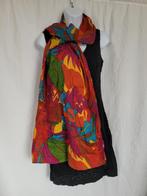 Leuke vrolijke grote sjaal 96x170 cm, Kleding | Dames, Mutsen, Sjaals en Handschoenen, Maat 38/40 (M), ., Ophalen of Verzenden